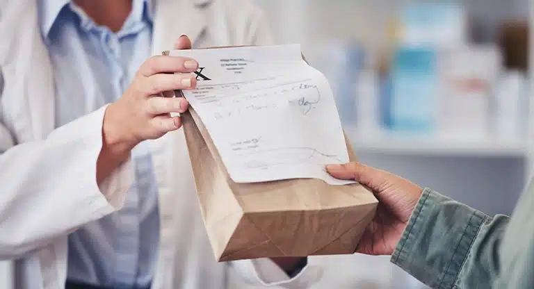 Prescription Stimulant Misuse Signs: A Guide